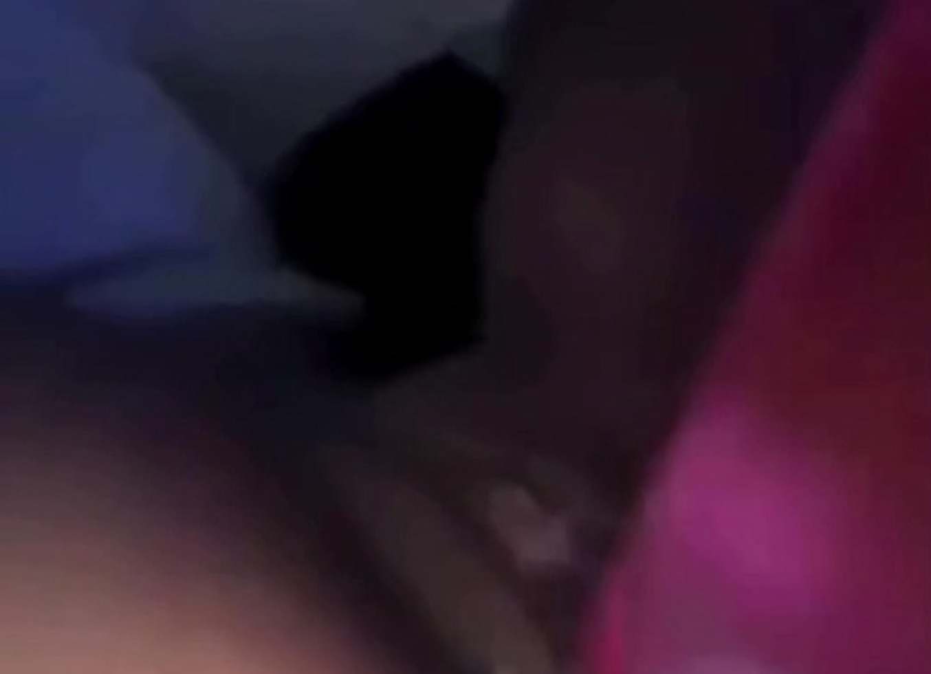 Solo Lady Masturbating With Toy