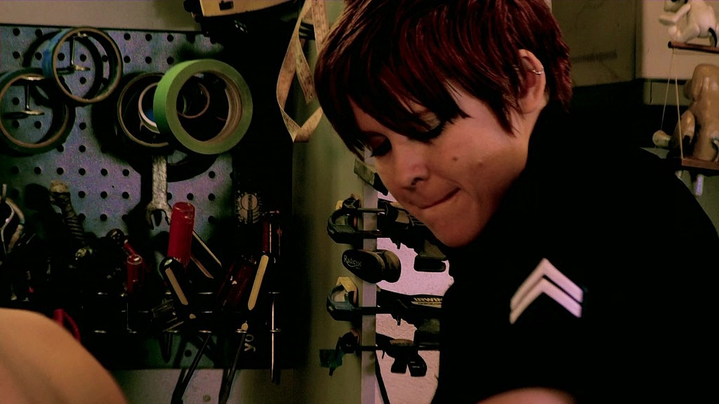 Bobbi Starr, Audrianna Angel, Julius Ceazher, Jenna Sativa, Lily Cade, Sascha Koch: lily cade il poliziotto scopa la cattiva lesbica Jenna sativa (AnalVids.com) lily cade the cop fucks naughty lesbian jenna sativa (Bobbi Starr, Audrianna Angel, Julius Ceazher, Jenna Sativa, Lily Cade, Sascha Koch)