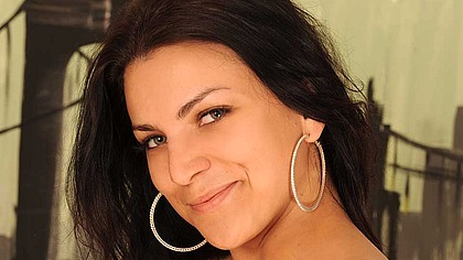 Fresh newcomer Anella's show