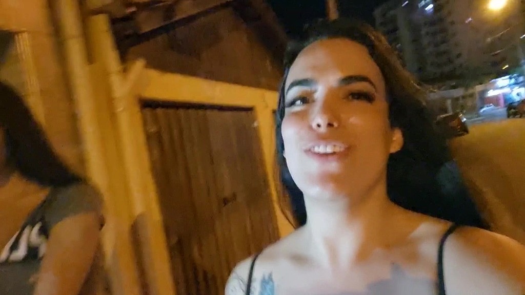 cacando putaria com minha amiga na rua (Luana Dias) cacando putaria com minha amiga na rua (Luana Dias)