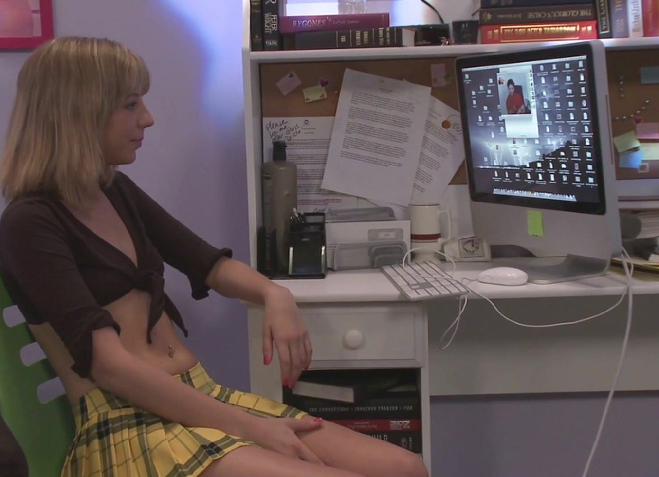Blonde Chastity Lynne Pounded By Justin Magnum