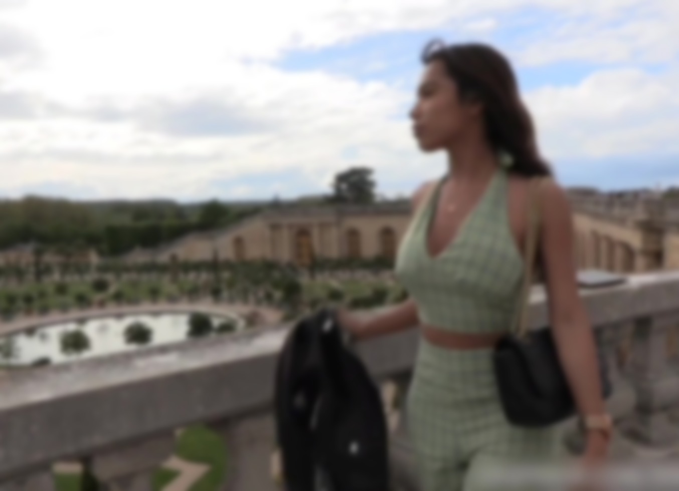 Princess Aleyda Fucked By Actorfab After Visiting Versailles Castle