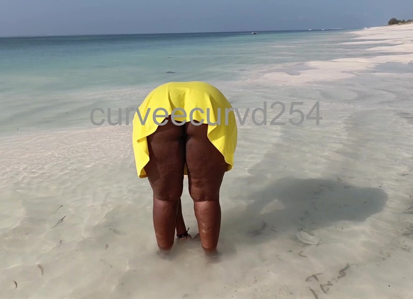 Looking For Some Fuck At The Beach