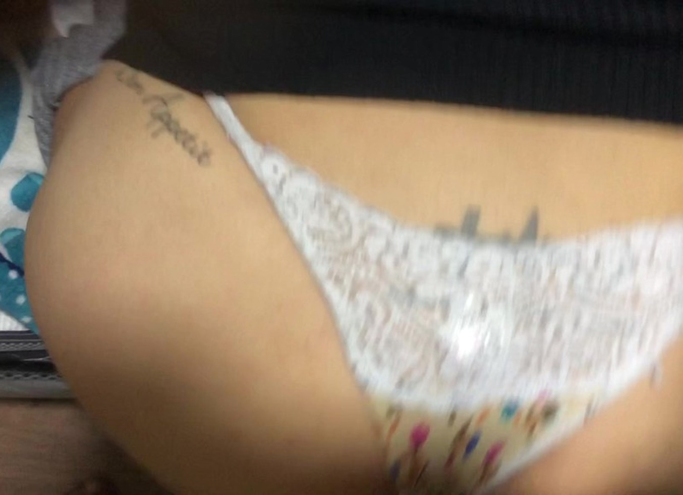 Encapuchado Me Complace Dandome Un Rico Sexo Anal
