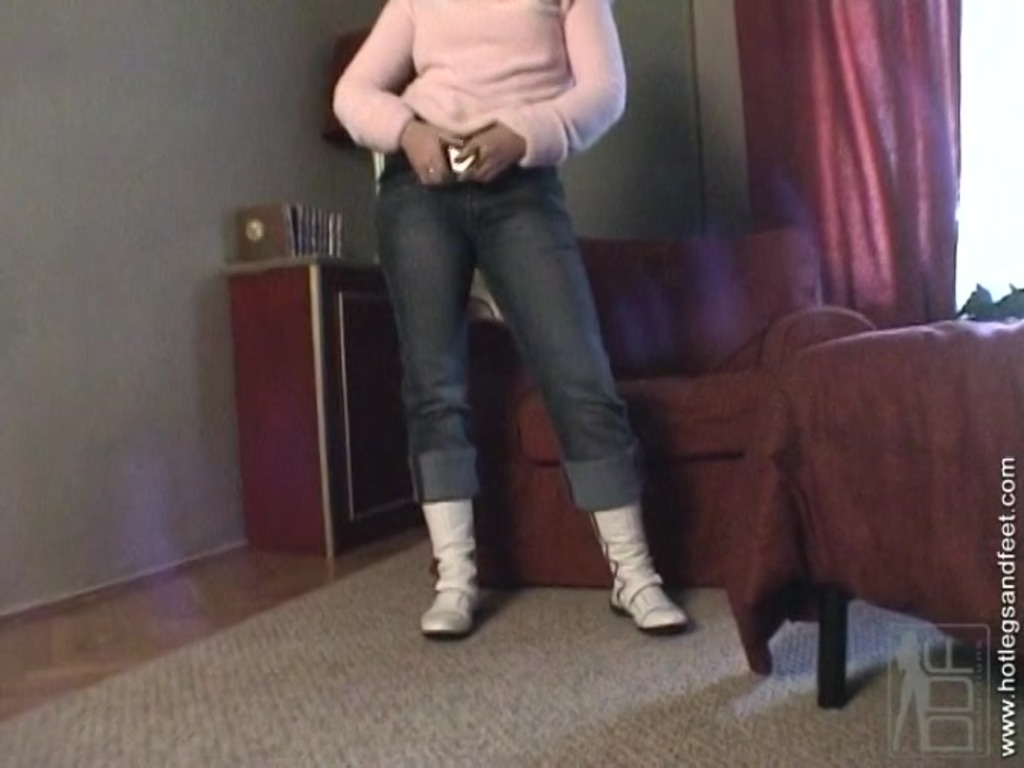 footsteps to the moon!