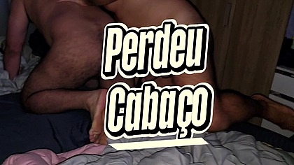 PERDEU O CABACO COM COLEGA DE QUARTO DOTADO.