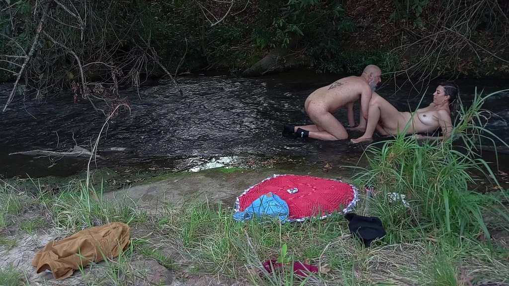 encounter with a stranger at a waterfall ends in public sex. (Victor SweetCoupleStories, Gabi SweetCoupleStories) encounter with a stranger at a waterfall ends in public sex. (Victor SweetCoupleStories, Gabi SweetCoupleStories)