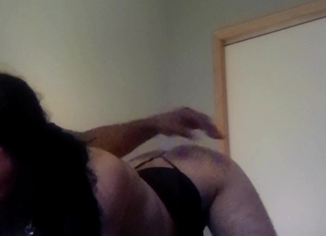 Bigdaddy8Inchz - Gives Pleasure To Tranny thumbnail