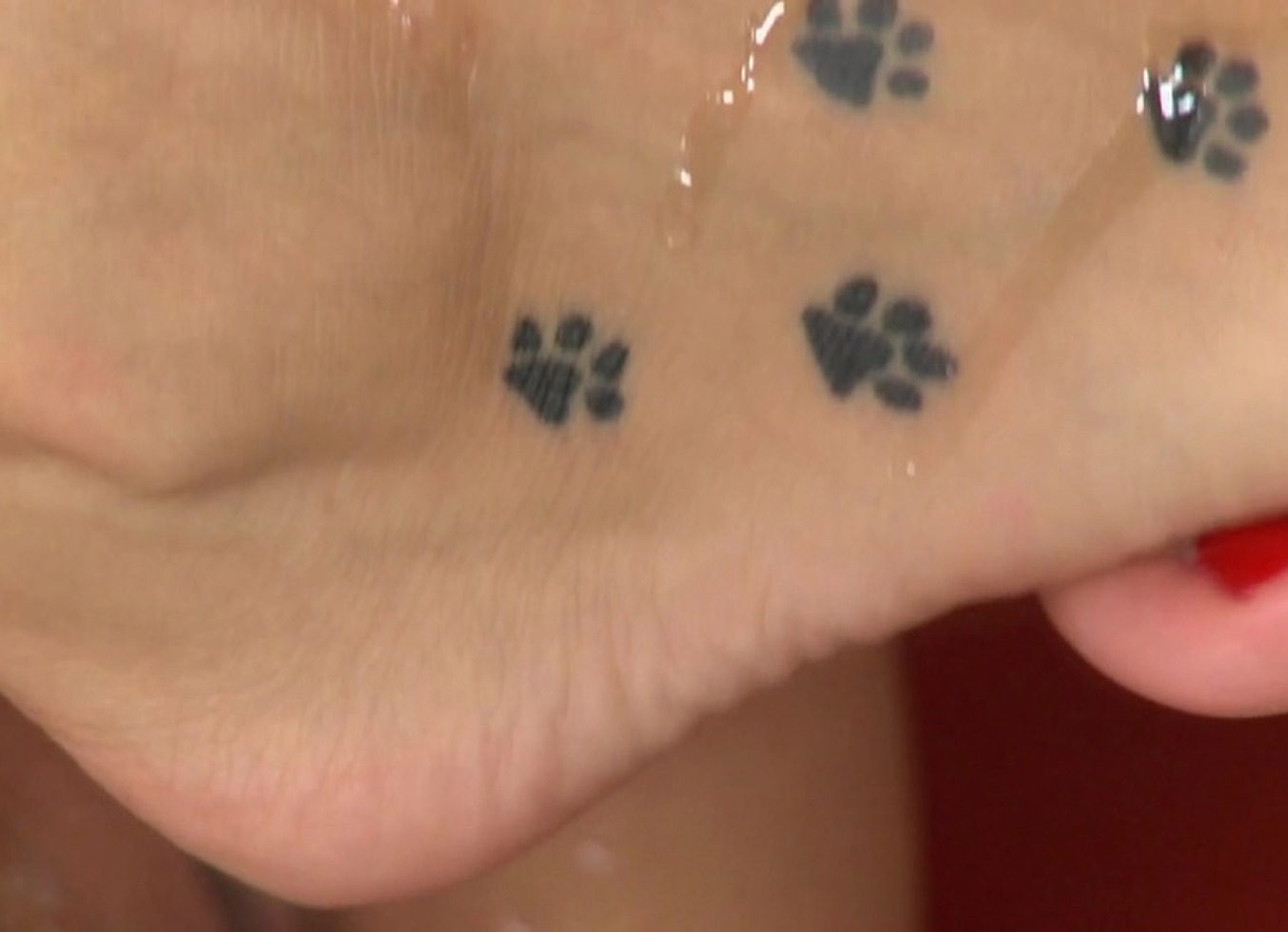 Cindy Hope Gets Her Toes Licked By Her Man Before Sex