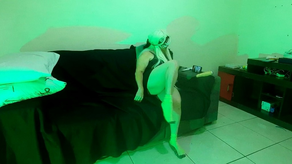 Vivi Guedez, Dick Hot: perva ganhando a vida de empreguete! Віві Гуедес (AnalVids.com) perva ganhando a vida de empreguete! vivi guedez (Vivi Guedez, Dick Hot)