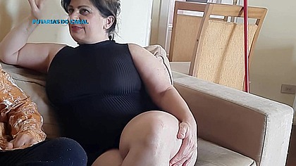 Smooth pussy and nerdy face has always been crazy to experience something like this.