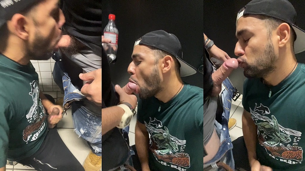 motoboy hetero com pica grossa e bem branquinha mandou eu ficar de joelhos no banheiro, fiquei e mamei. (Socyal Sem Camisa, Roberto Carlos Da Silva) motoboy hetero com pica grossa e bem branquinha mandou eu ficar de joelhos no banheiro, fiquei e mamei. (Socyal Sem Camisa, Roberto Carlos Da Silva)