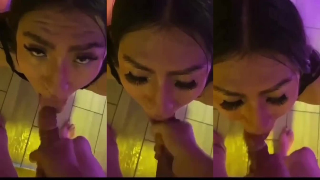 le doi sexo oral a un chico que me encantaba y me deja sacarle la leche y me encanto