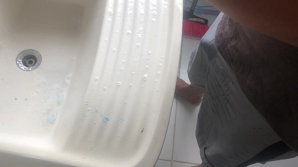 hetero flexible es deslechado por su primo mientras lava sus ropa interiorporno latino en espanol (Elbandidointelectual,El man del flow) hetero flexible es deslechado por su primo mientras lava sus ropa interiorporno latino en espanol (Elbandidointelectual,El man del flow)