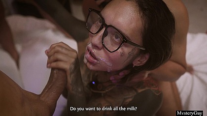 Open casting for the big butt influencer Camila Jimenez ends on a Anal Gangbang