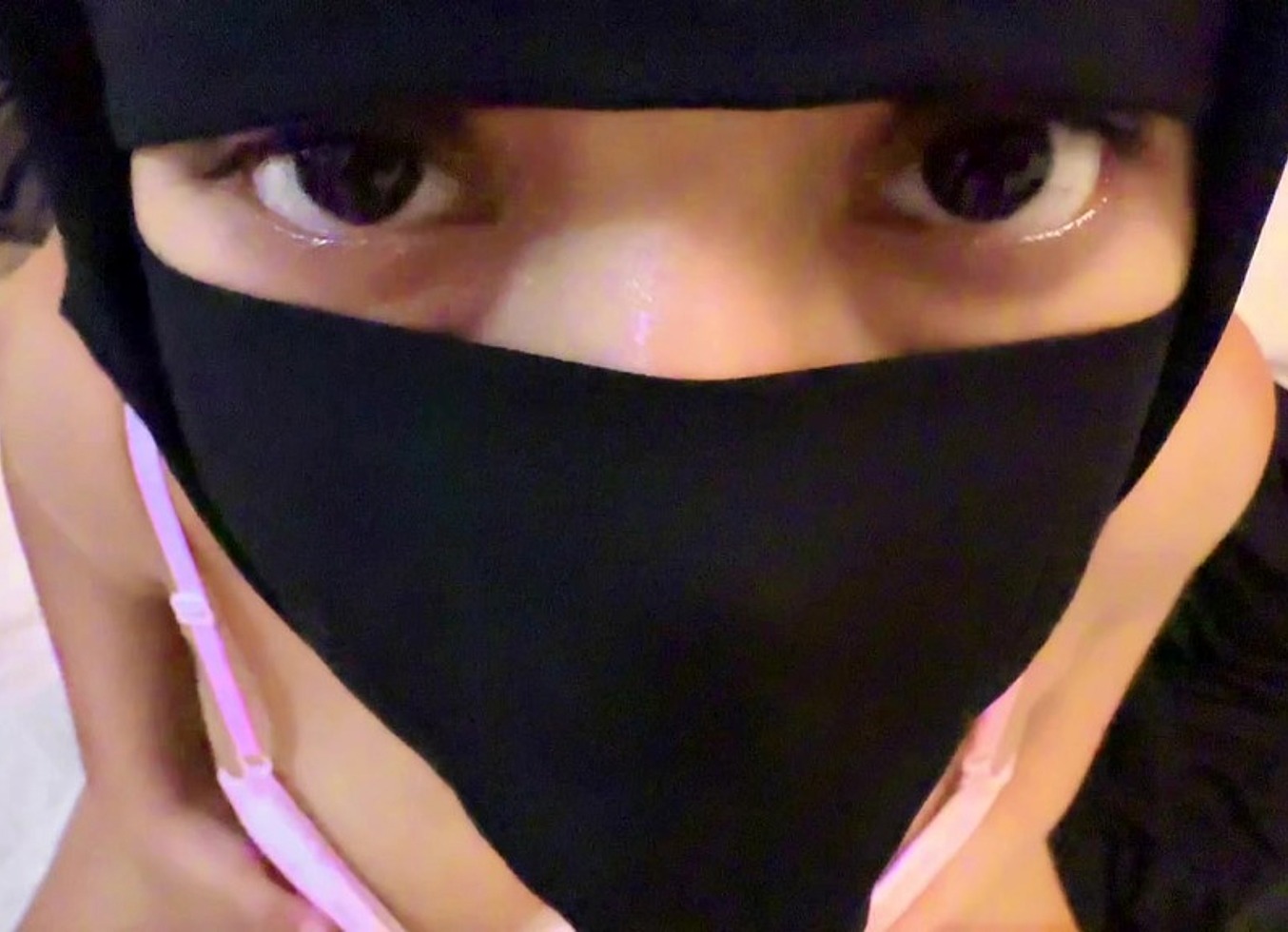 Happy New Year (2025) I'm Single Arab Muslim Hot Teen Girl, I Need Boyfriend For Fuck, Big Boobs BBW