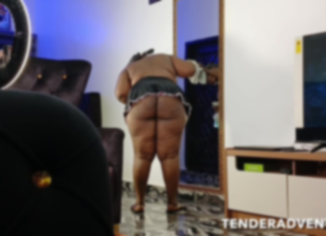 Quickie While She Cleaning The House.| POV Thick Sexy BBW Booty Claps