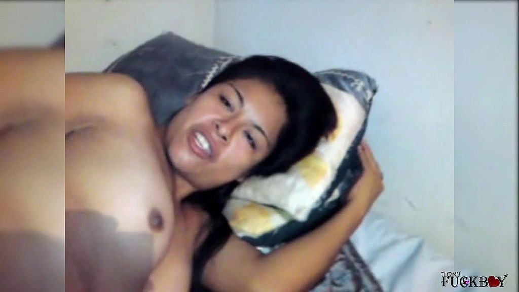Vecina Holly, Tony Fuckboy: suggar mommy le gusta por el culo y deja que le destrocen chiquito cuando el marido no esta. (AnalVids.com) suggar mommy le gusta por el culo y deja que le destrocen chiquito cuando el marido no esta. (Vecina Holly, Tony Fuckboy)