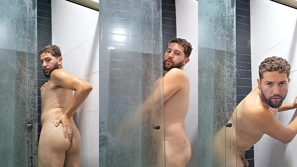 taking a shower in high definition premium (Marcoswillian7) taking a shower in high definition premium (Marcoswillian7)