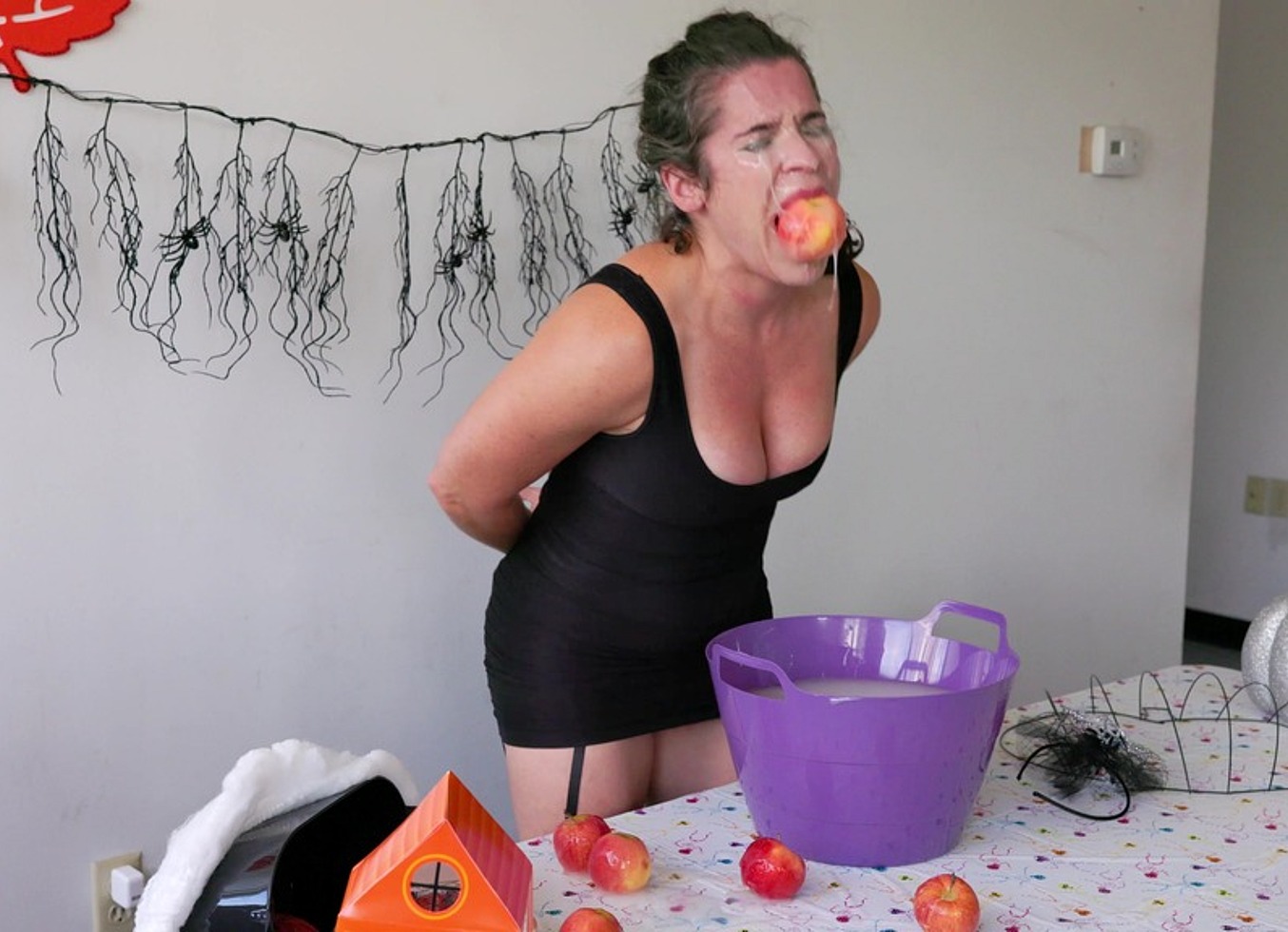 Bobbing for Apples - Bucket Full of Jizz