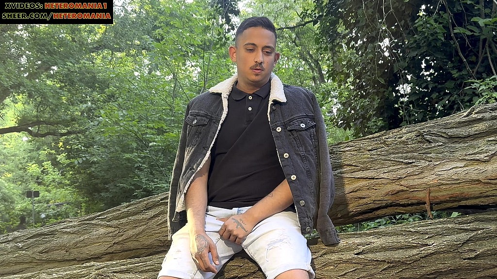 luca jacks in the forest + surprise bonus jerk clip (Luca) luca jacks in the forest + surprise bonus jerk clip (Luca)