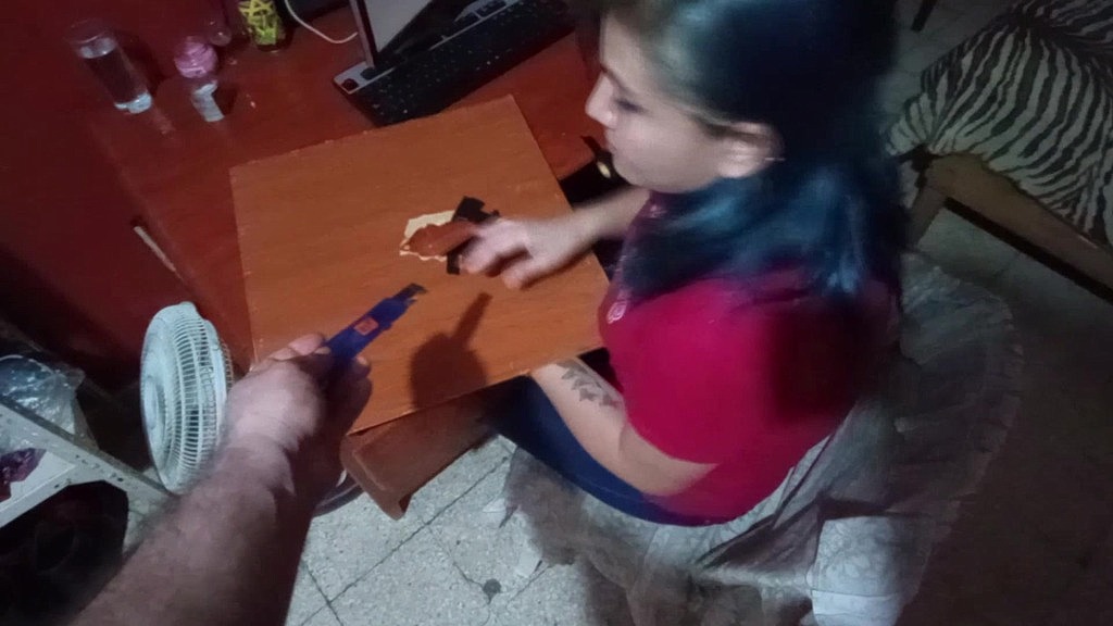 come creare un Glory Hole e come usarlo (Dulce_Venneno, Ricardo_Calaveras) como hacer un glory hole y como usarlo (Dulce_Venneno, Ricardo_Calaveras)