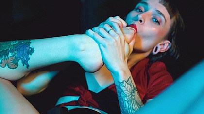 Foot Worship, Dirty Talk & Anal with Toy