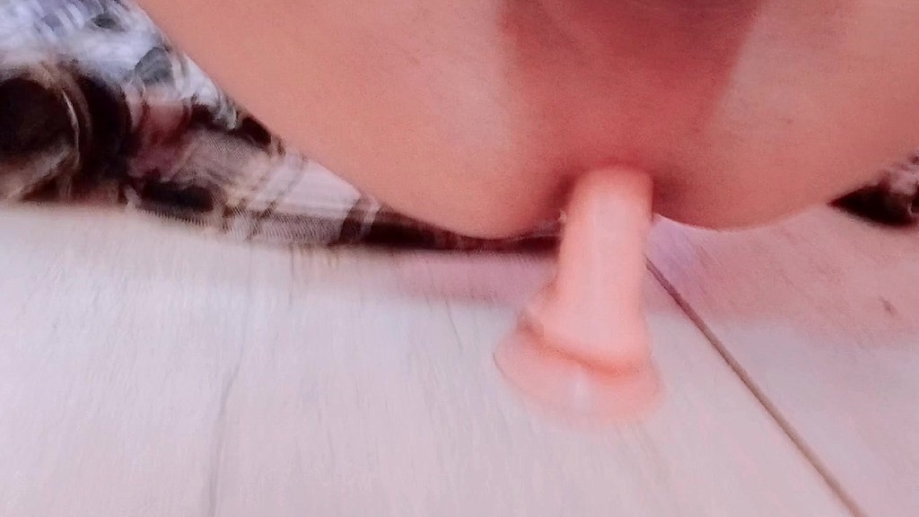 it s a delight to feel him entering my ass (Ruby Tease) it s a delight to feel him entering my ass (Ruby Tease)
