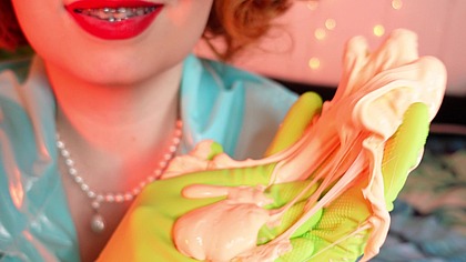 ASMR household gloves and slime (Arya Grander)