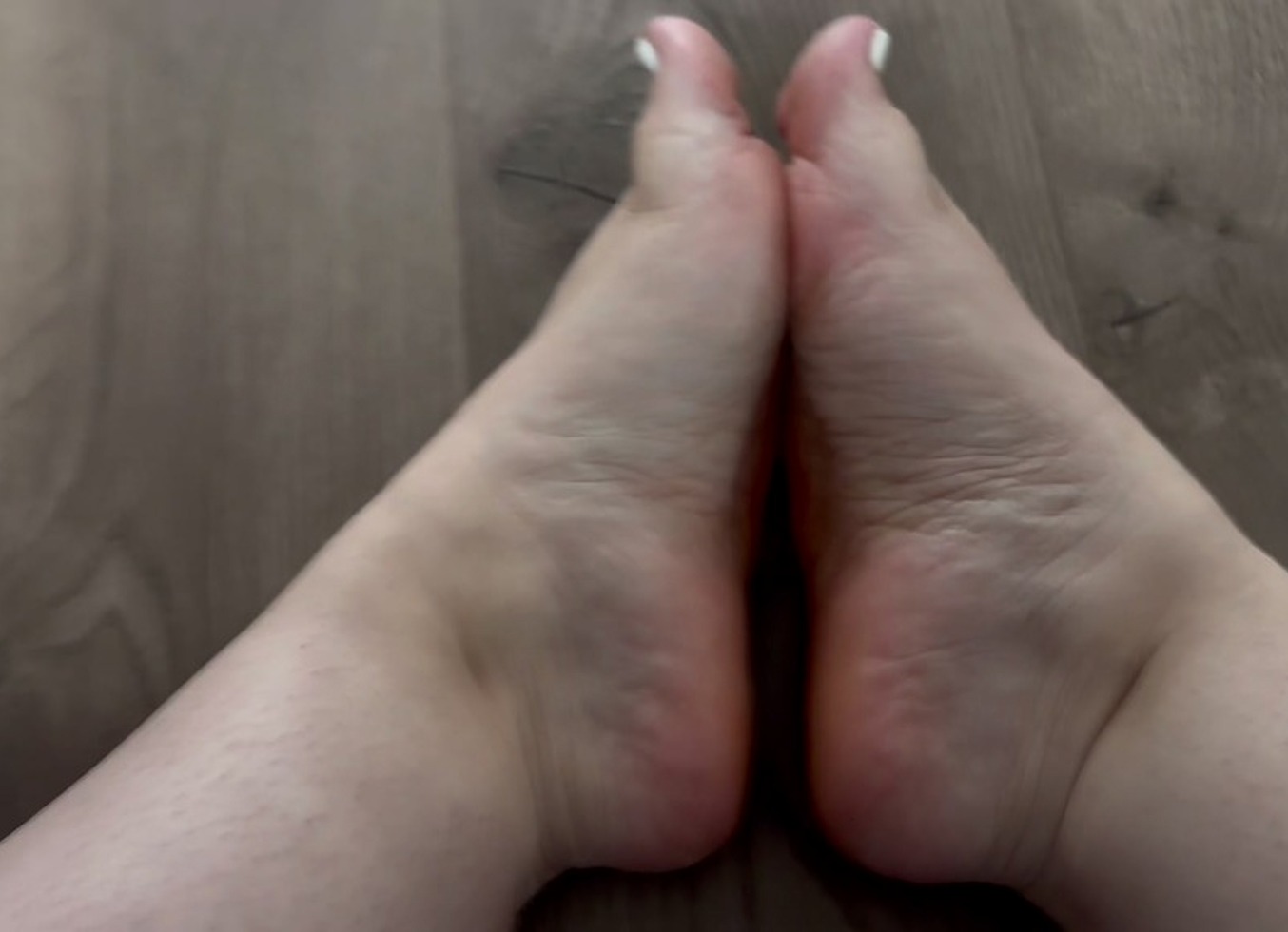 Solo Foot Play