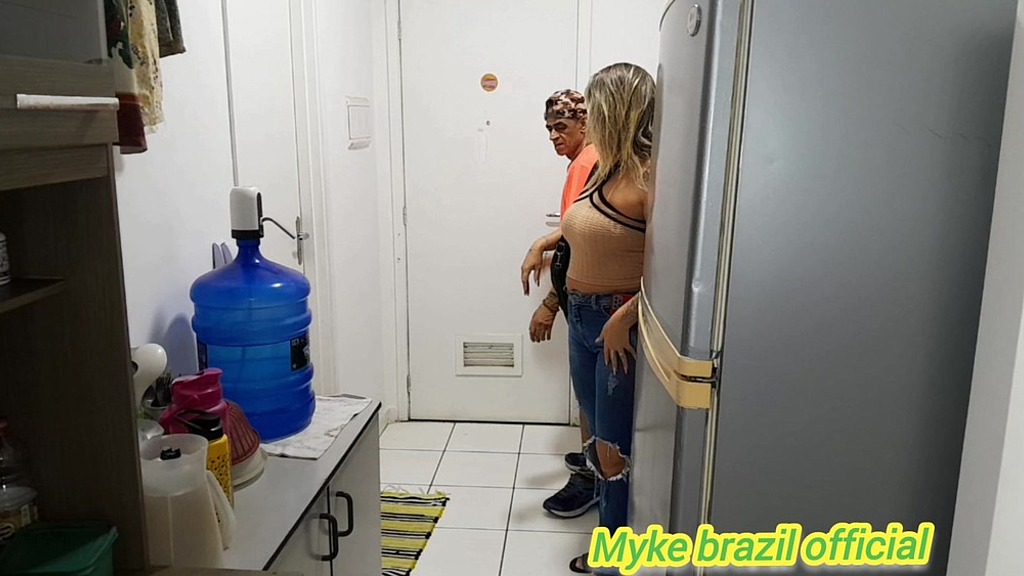 Myke Brazil, Kristal Stefanini: encontrei uma mulher carioca no centro de sao paulo convidei ela para fazer uma gravacao ela aceitou. levei ela na minha casa e rolou sexo bem gostoso com sexo anal (AnalVids.com) encontrei uma mulher carioca no centro de sao paulo convidei ela para fazer uma gravacao ela aceitou. levei ela na minha casa e rolou sexo bem gostoso com sexo anal (Myke Brazil, Kristal Stefanini)