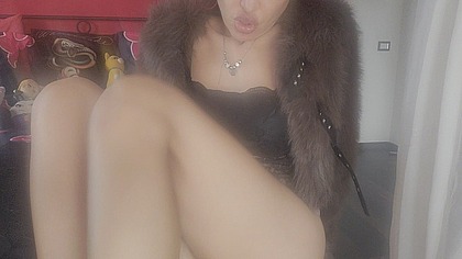 ChantalChannel - blasfemia estrama e preghiere travisata piene di bestemmie-beautiful girl in lace