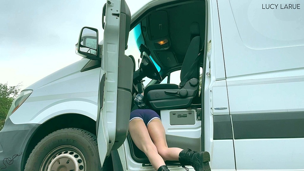 stuck struggling under the van seat in short shorts (Lucy LaRue) stuck struggling under the van seat in short shorts (Lucy LaRue)