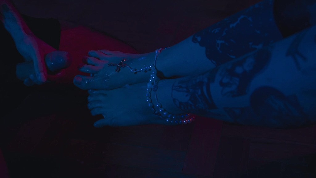 cum at my feet to pay for your sins (Sora Michi, Baderna) cum at my feet to pay for your sins (Sora Michi, Baderna)
