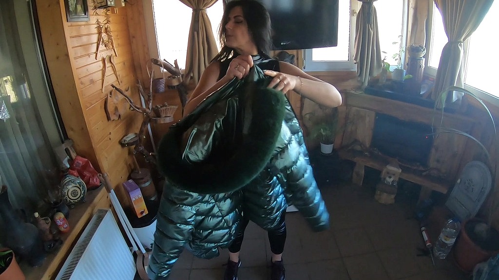 зрадлива дружина танець для чоловіка друга 229 (MilfyCalla) cheating wife dance for husband friend 229 (MilfyCalla)