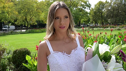 Bride-to-Be Rebecca Volpetti Captures Unforgettable Moments During Pre-Wedding Bridal Shoot