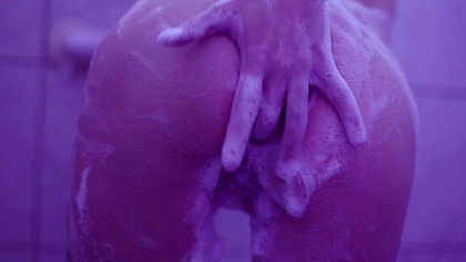 Anal play in bath