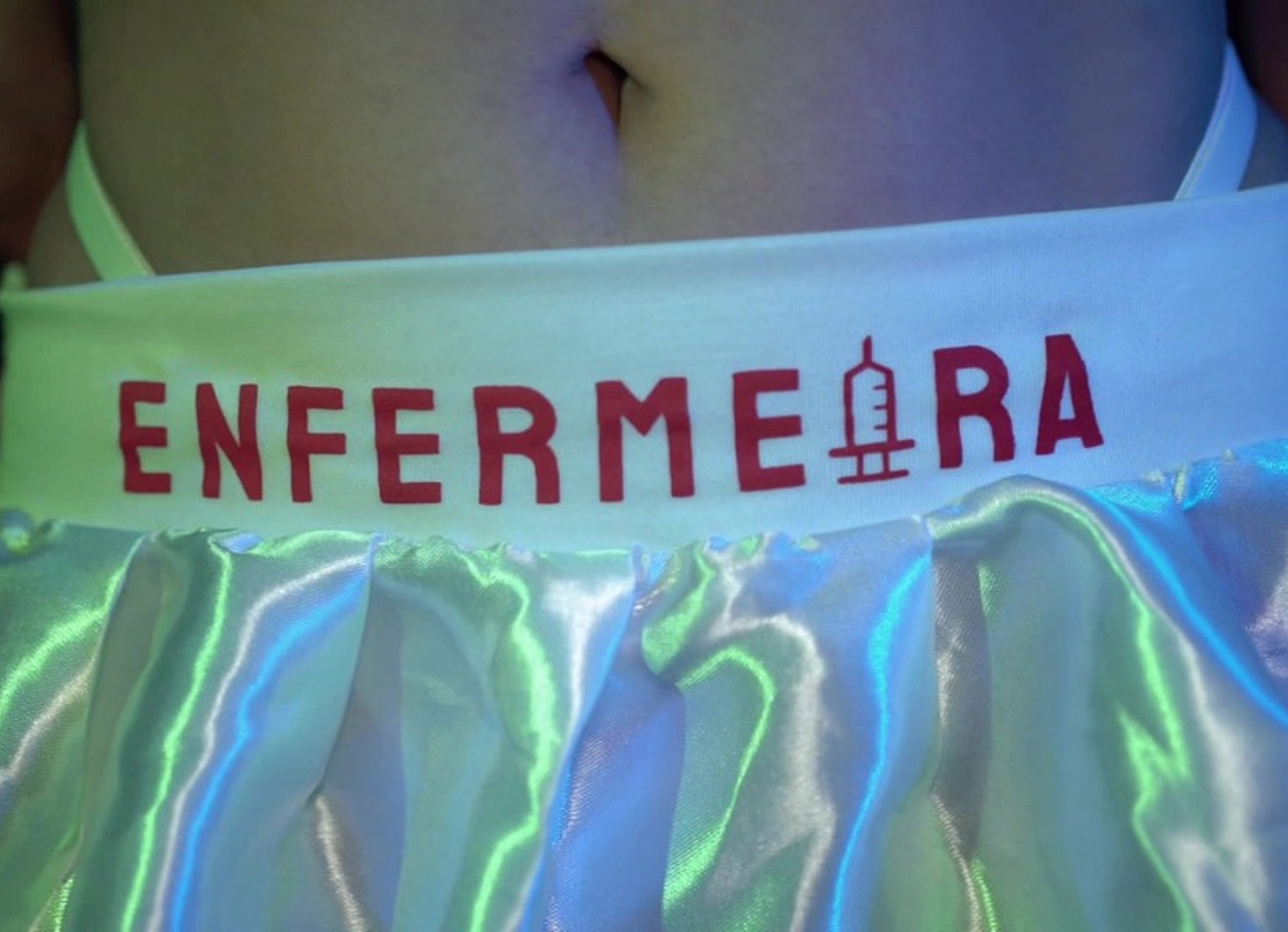 Duas Enfermeiras E Um Pirocudo