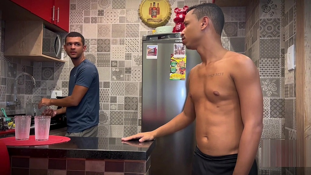 peguei meu marido me traindo e entrei na brincadeira (Johny Will, Felipesouza19, Yuriputao) peguei meu marido me traindo e entrei na brincadeira (Johny Will, Felipesouza19, Yuriputao)
