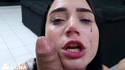 Novinha Gostosa Abriu o Cuzinho pra Levar no Reto ate o Talo!