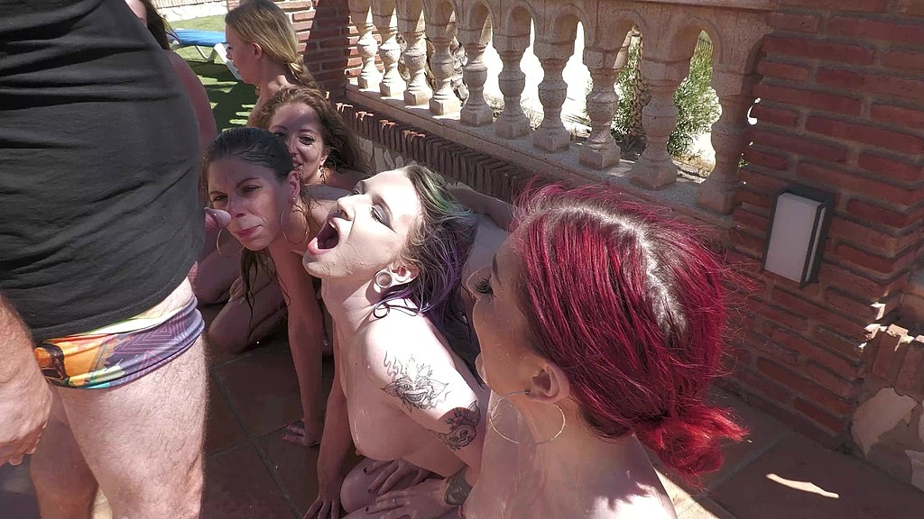 yes cool, all six of our holiday girls love piss (Nikki Riddle, Venom Evil, Gigi Rouge, Julia Maze, Membrax, Gran Urino, Alice Maze, The Silent, Tattooed Sammie) yes cool, all six of our holiday girls love piss (Nikki Riddle, Venom Evil, Gigi Rouge, Julia Maze, Membrax, Gran Urino, Alice Maze, The Silent, Tattooed Sammie)
