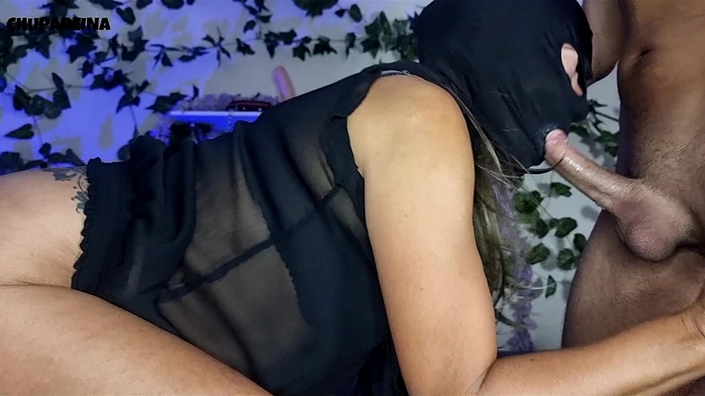 я ненавиджу анал, але він продовжував (Чупарейна, Аксель) i hate anal but he continued (Chupareina, Axel)