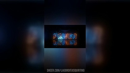 La gordita squirting masturbandose bien rico