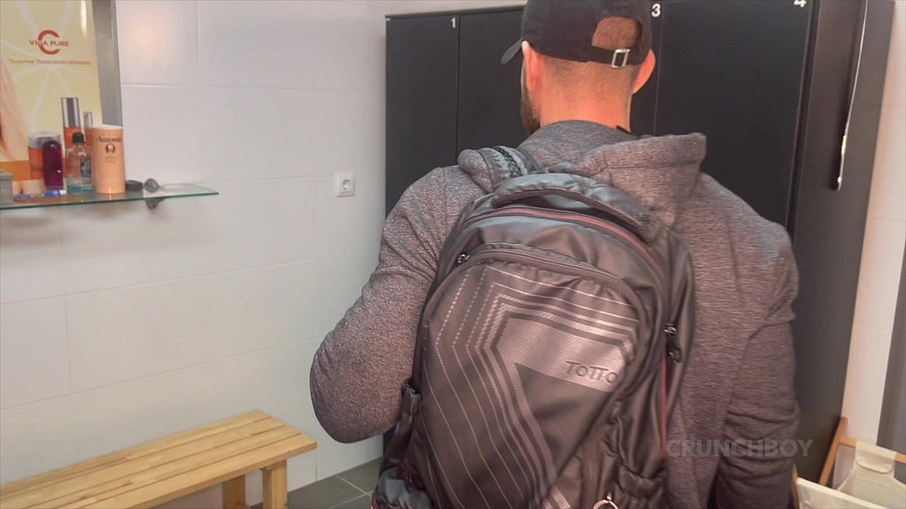 un beau latino baise un mec apres la seance de sport (Simon Wild, Kyle oconnor) un beau latino baise un mec apres la seance de sport (Simon Wild, Kyle oconnor)
