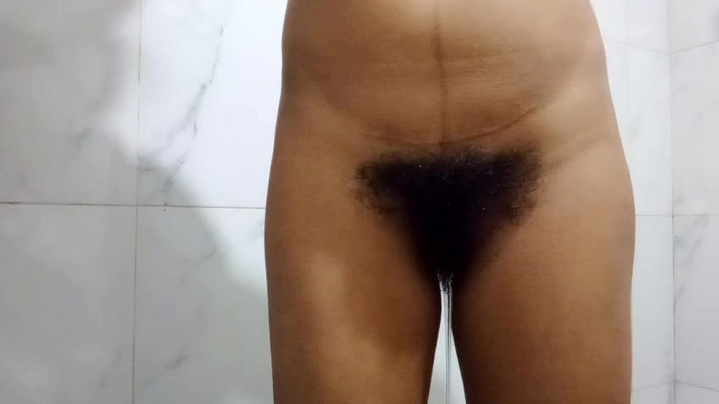 busty asian woman pissing while bathing (Loveteena) busty asian woman pissing while bathing (Loveteena)