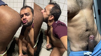 Metendo Gostoso no Banheiro na madrugada, foda-se o banheiro - por enchendo os buracos bareback. 01