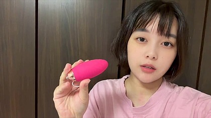 彼氏と2週間えっちしてなくて寂しすぎて1人でシてしまう女子大生。