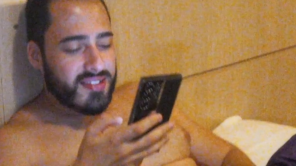 diabinha levou gozada na boquinha do traira (Бруніньйо Бомбом, Інес Вентура) diabinha levou gozada na boquinha do traira (Bruninho Bombom, Ines Ventura)