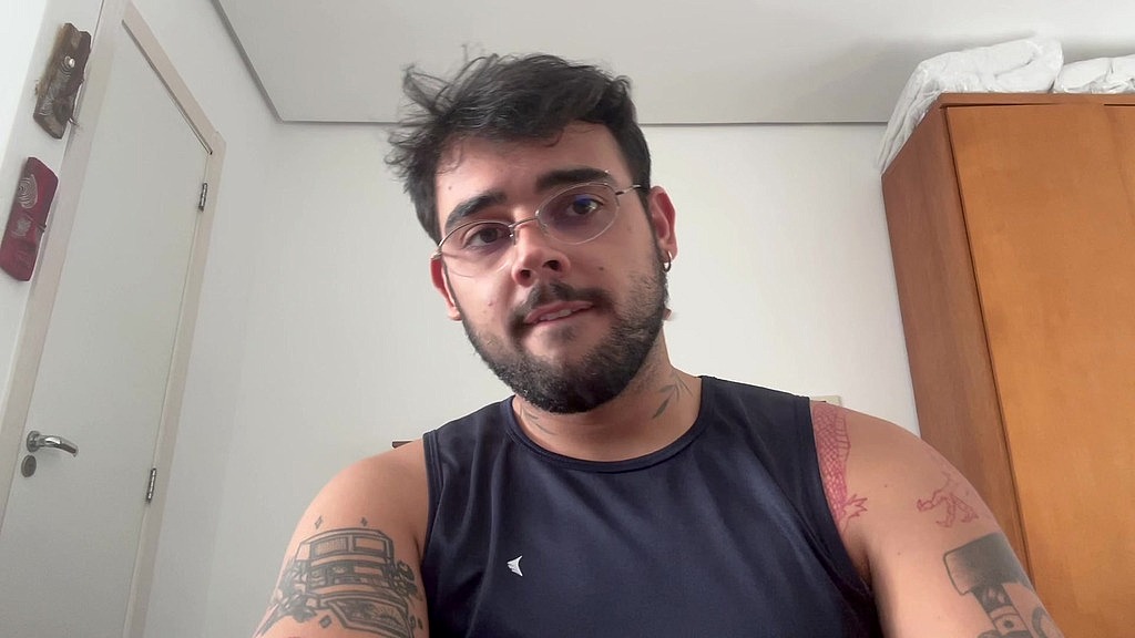usa o dildo em mim ? (Lucas Nobre Tesudo) usa o dildo em mim ? (Lucas Nobre Tesudo)