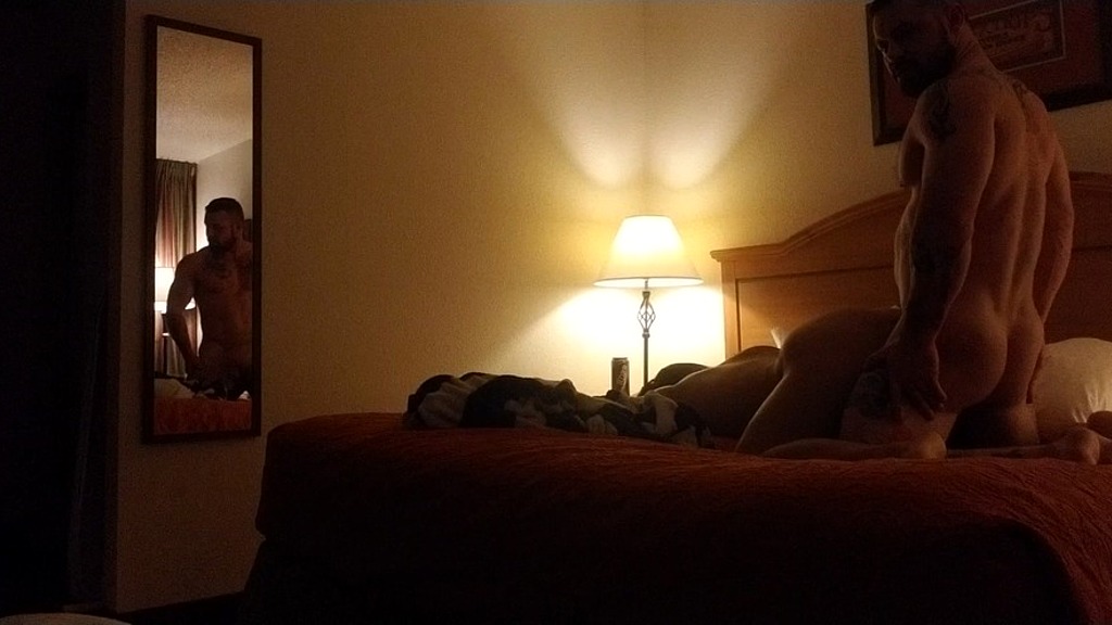 stepdad and stepdaughter share a hotel room (Misty Meaner, Sgt Miles) stepdad and stepdaughter share a hotel room (Misty Meaner, Sgt Miles)